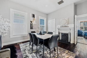 West High 3BR Private Backyard Petersburg Gem